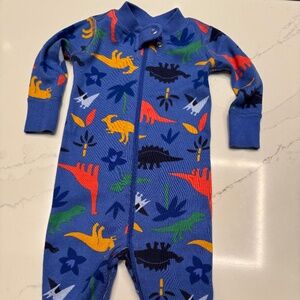 Hanna Anderson Pajama Sleeper Onesie for 3 to 6 Months (Unisex; Boy or Girl)